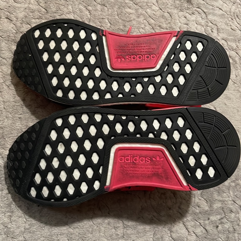 Adidas NMD R1 - Picture 10 of 10